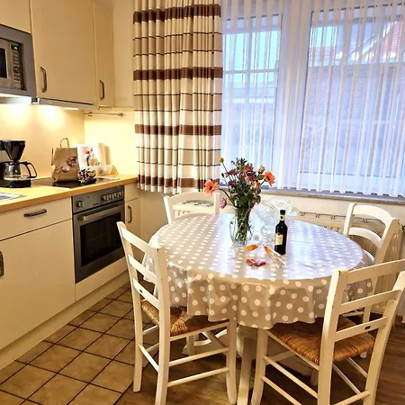 Apartment Haus Strandstr Moewe 04
